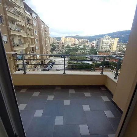 Per Vacanze Estive شقة فلورا